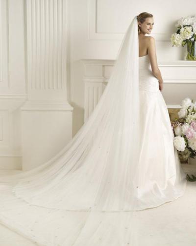 Wedding dresses - Dorothy Pronovias