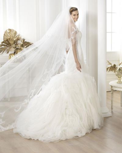Svatební šaty - Pronovias Leire