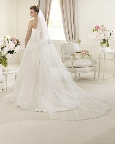 Wedding dresses - Udine Pronovias