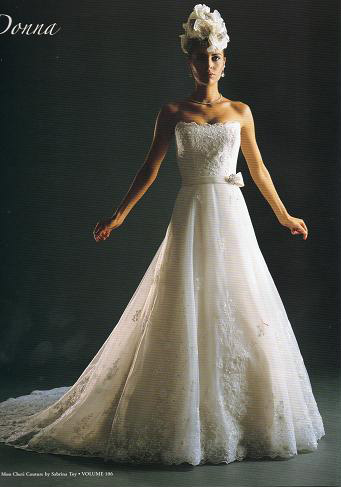 Wedding dresses - Manuela