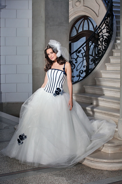 Svatební šaty - Mondea